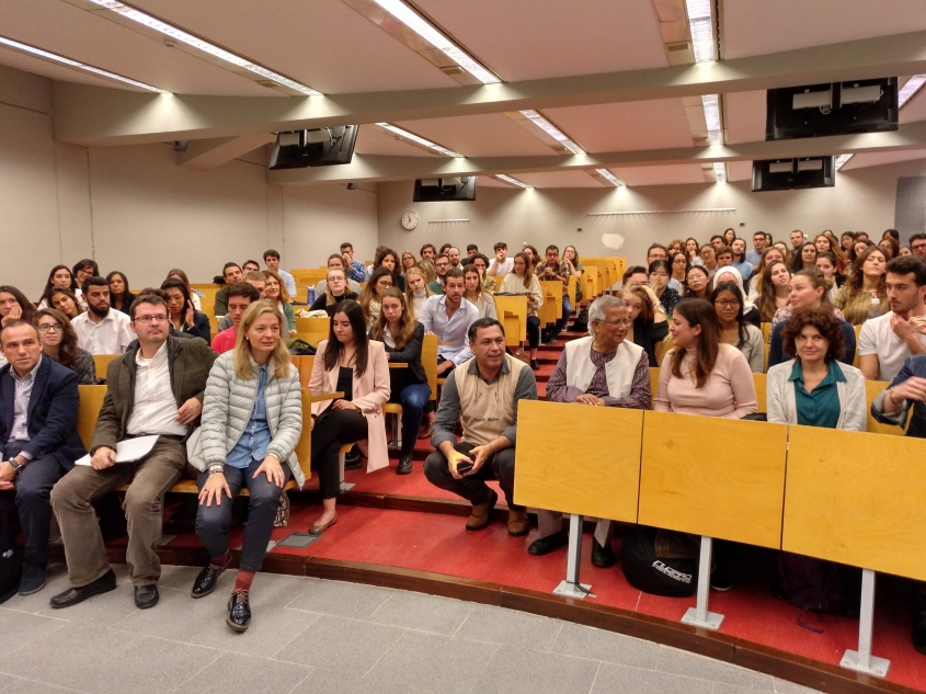 Meeting the students from the Yunus Social Business Centre Barcelona Meeting the students from the Yunus Social Business Centre Barcelona